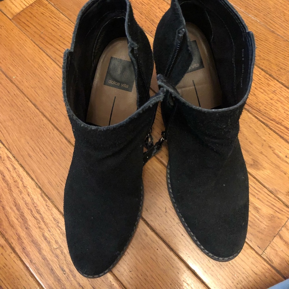 Dolce Vita booties size 6